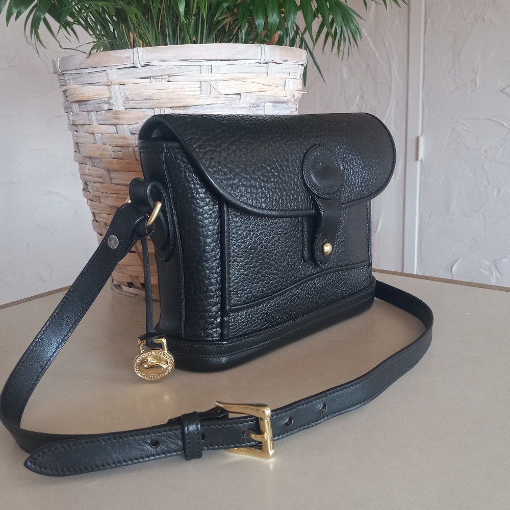 Dooney & Bourke Vintage, Mini Dover Collection 1992, includes SALT strap - Picture 2 of 13